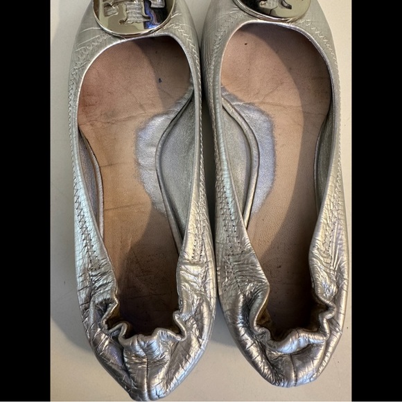 TORY BURCH Reva Flats Silver Slip On Shoes Designer 5.5 Workwear Casual Metallic - Picture 9 of 13